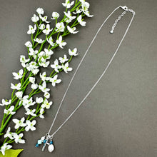 Load image into Gallery viewer, Cross Cluster Necklace with Apatite and Pearls