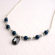 Load image into Gallery viewer, Swarovski Graphite Crystal and Petrol Pearl Necklace