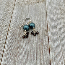 Load image into Gallery viewer, Tahitian Swarovski Pearl and Mocca Swarovski Crystal Sterling Silver Earrings