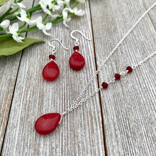 Load image into Gallery viewer, Ruby Jade Teardrop Necklace and Earring Set