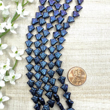 Load image into Gallery viewer, 9mm Daylily Metallic Indigo
