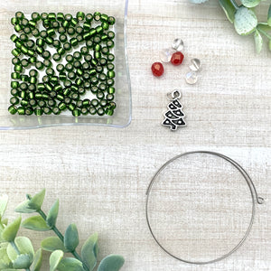 Memory Wire Bracelet Kit with a Christmas Tree