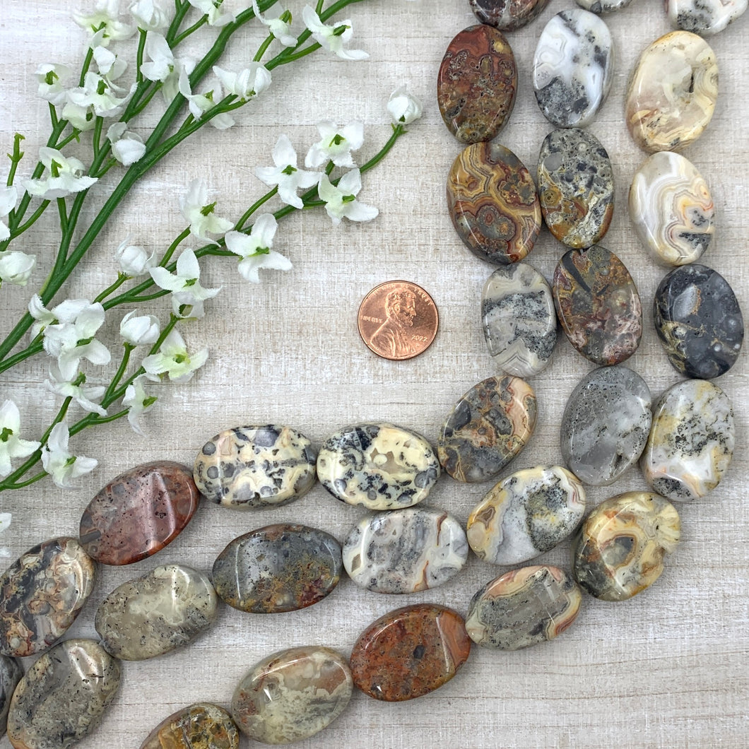 Crazy Lace Agate 18x26mm Oval