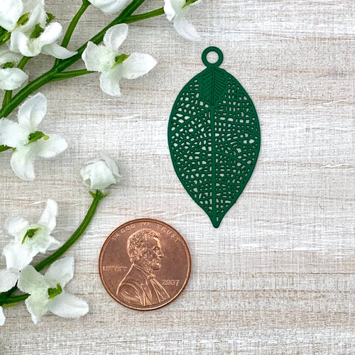 Deep Green Colored Leaf Charm