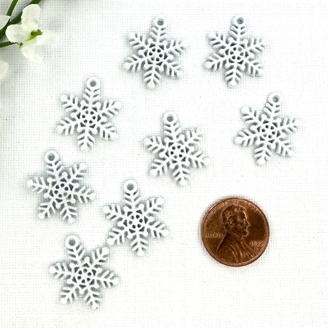 White Snowflake with Glitter 17x21.5mm Charm – 8 Pieces