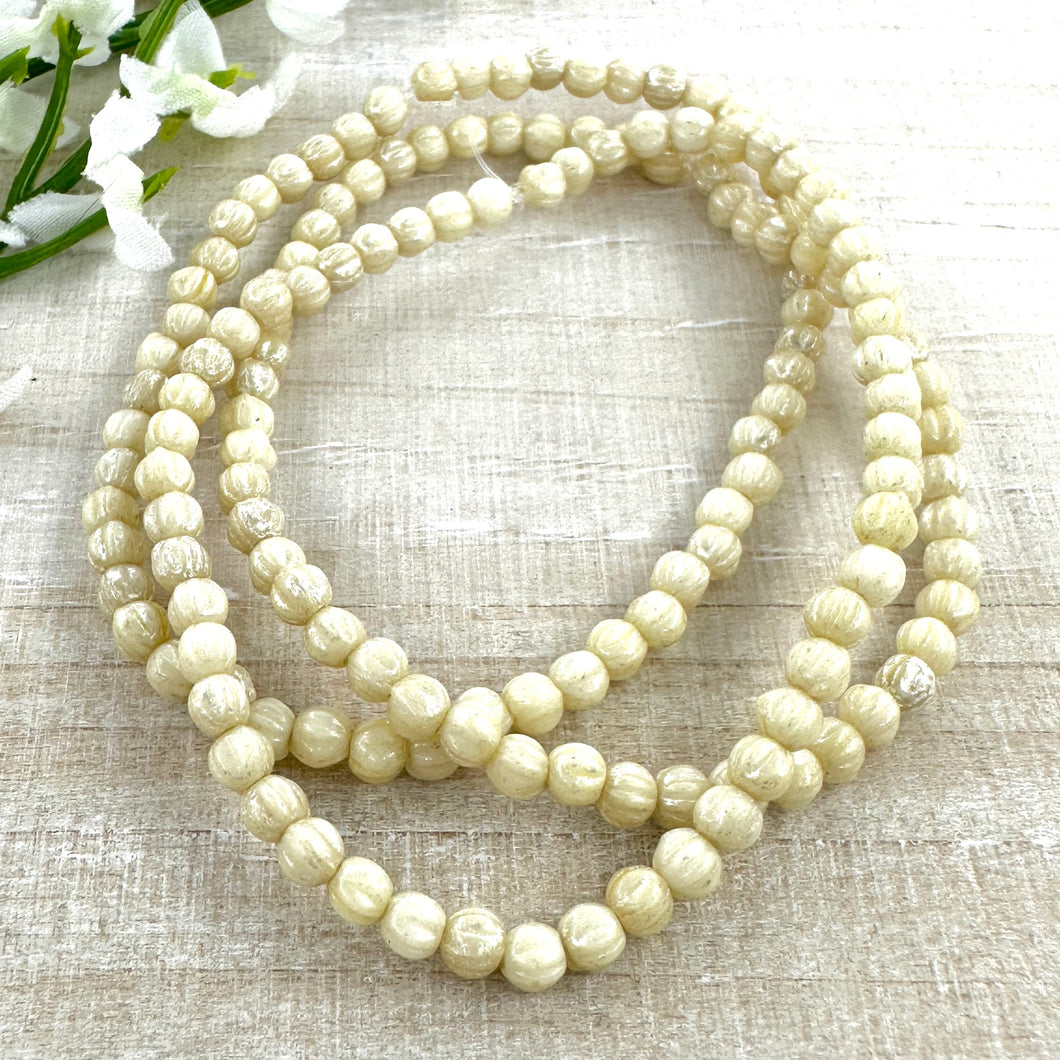 3mm Melon Yellow Ivory with Mercury Finish