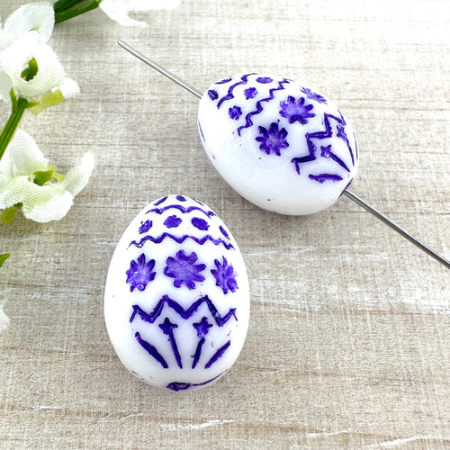 14x20mm Egg White with Metallic Purple Wash