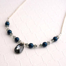 Load image into Gallery viewer, Swarovski Graphite Crystal and Petrol Pearl Necklace
