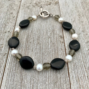 Freshwater Pearl, Black and Grey Czech Glass Bracelet