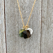 Load image into Gallery viewer, Smoky Quartz / Green Serpentine / Spiral Shell / Matte Gold Chain Necklace
